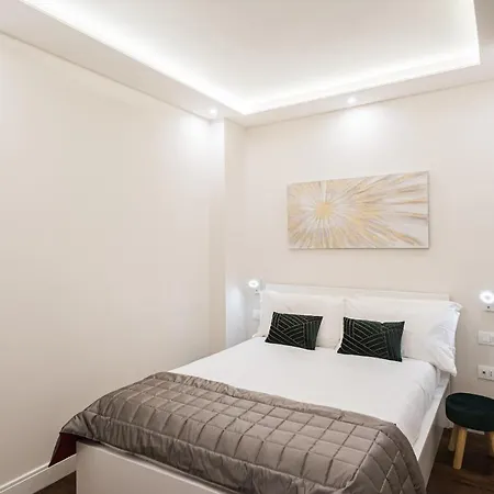 Apartamento Frattina 35