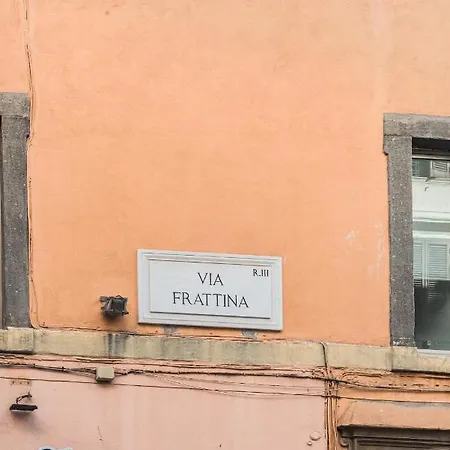 Apartamento Frattina 35